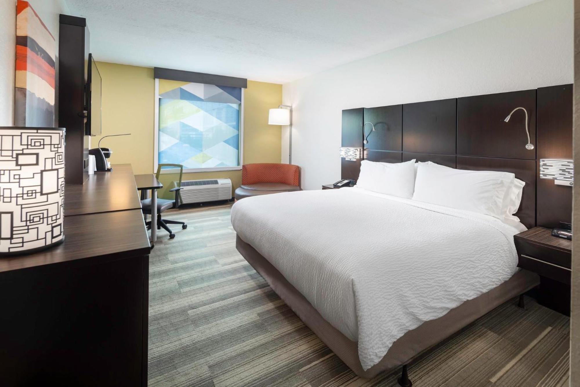 Holiday Inn Express Ft Lauderdale Cruise-Airport By Ihg Fort Lauderdale Exterior foto