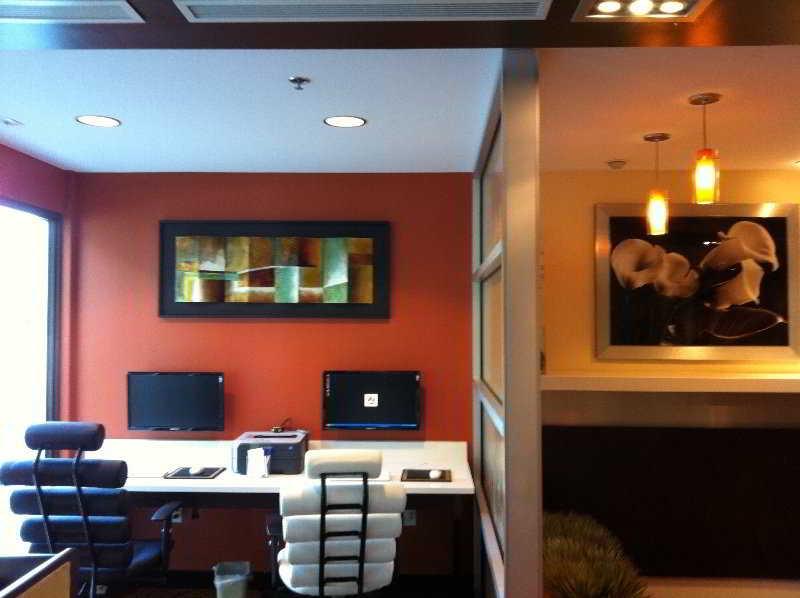 Holiday Inn Express Ft Lauderdale Cruise-Airport By Ihg Fort Lauderdale Exterior foto